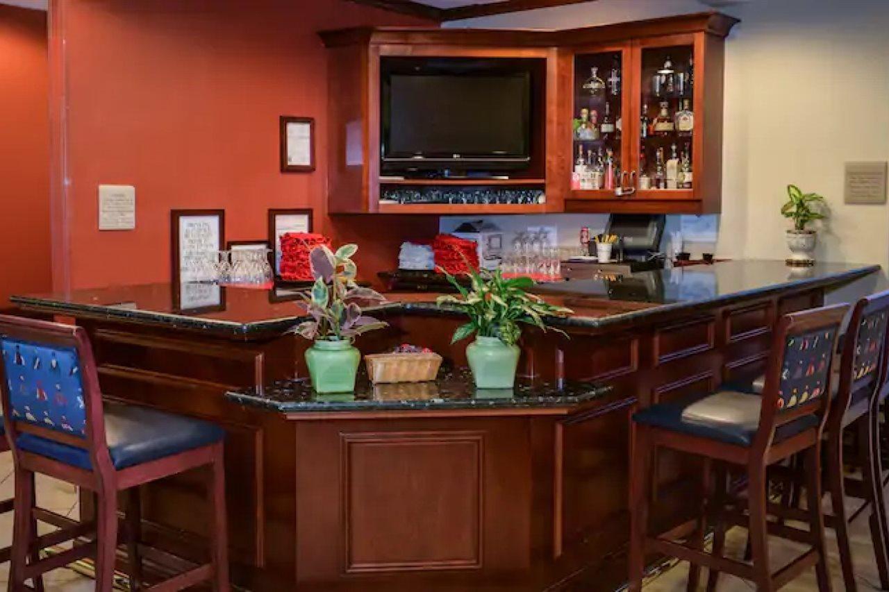 Hilton Garden Inn Lexington Джорджтаун Экстерьер фото
