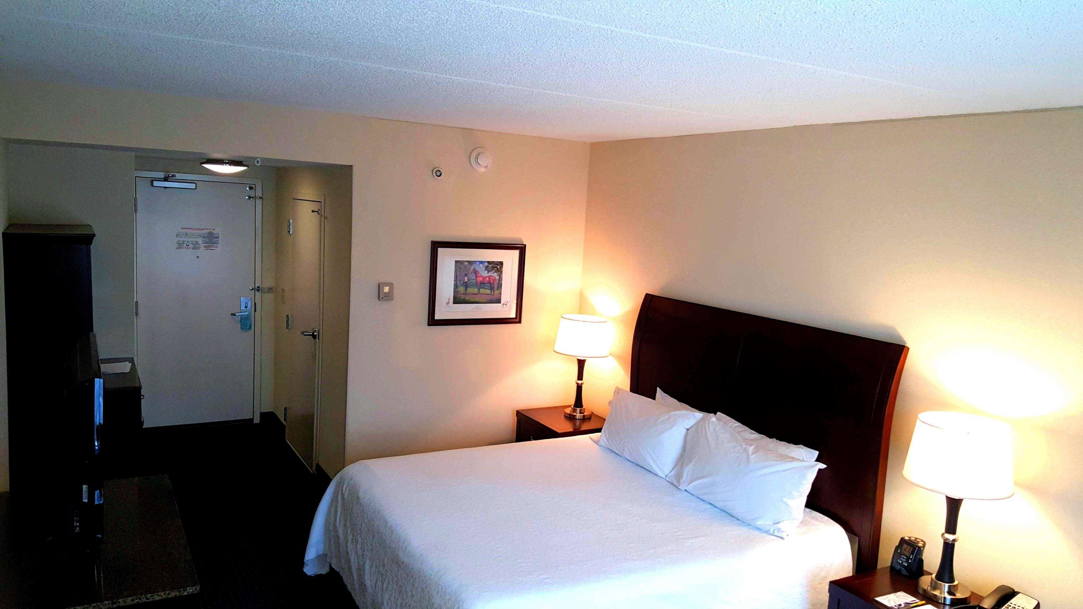 Hilton Garden Inn Lexington Джорджтаун Экстерьер фото