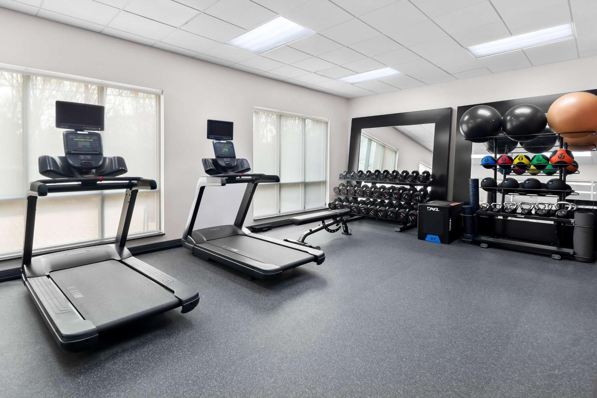 Hilton Garden Inn Lexington Джорджтаун Экстерьер фото