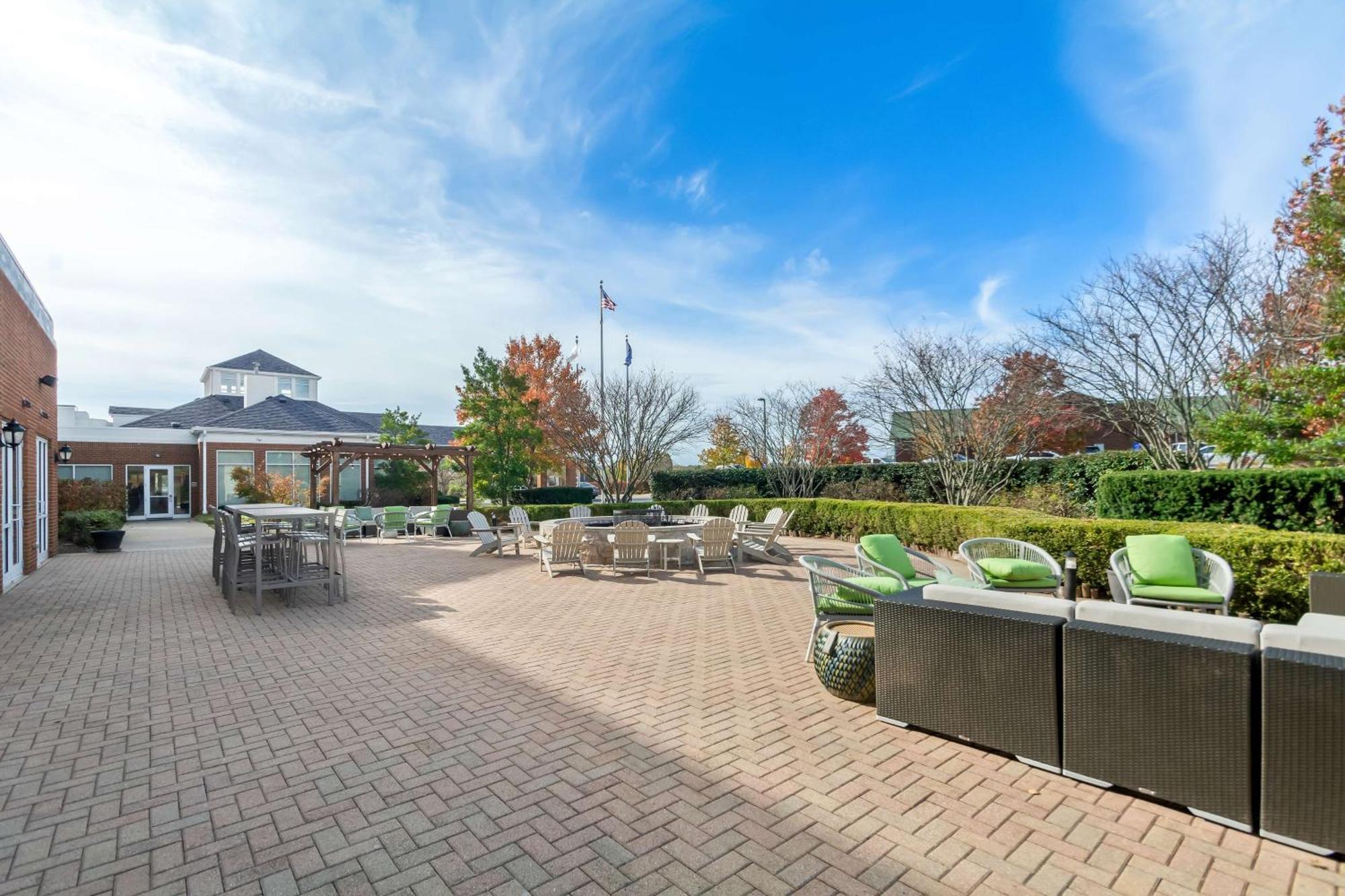 Hilton Garden Inn Lexington Джорджтаун Экстерьер фото